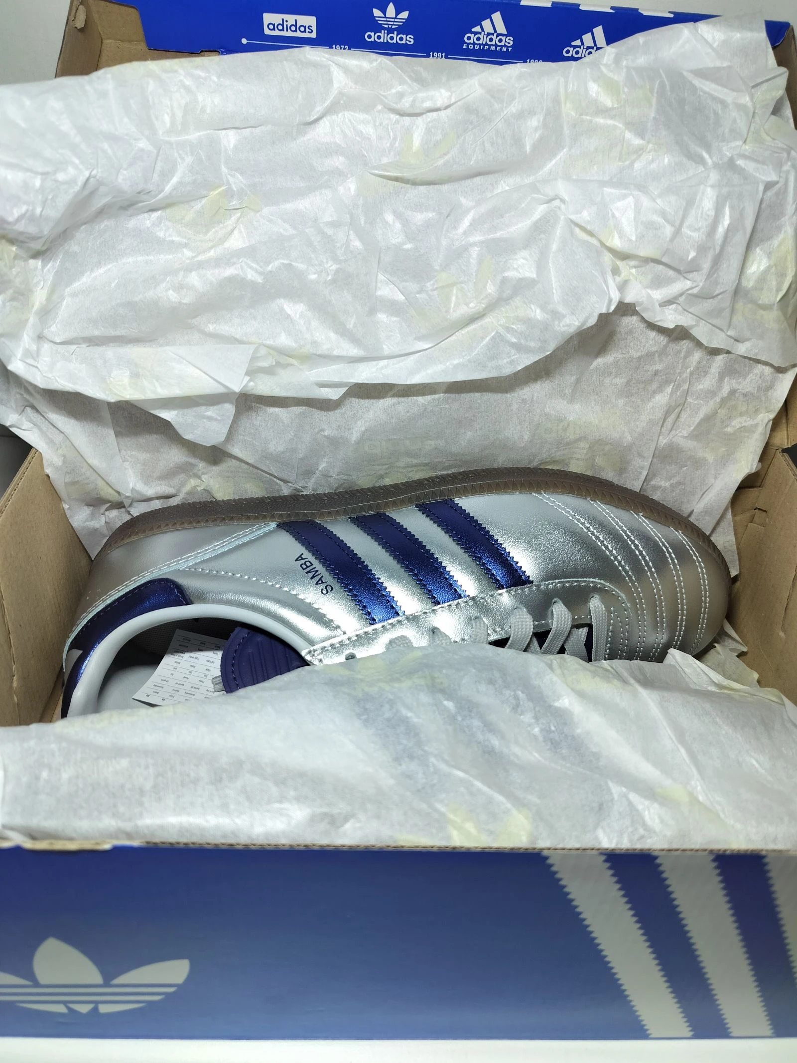 Adidas Samba New 42 Sneakers Original Unisexe Femmes Hommes Tendance Tenue Vintage Premium Rétro Y2K – photo 3